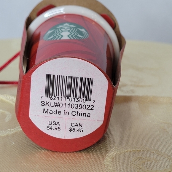 Starbucks 2014 Ceramic Red Cup Christmas Ornament - Collectors Piece - Picture 4 of 4